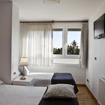 Pension Pasadena Pamplona Luaran gambar