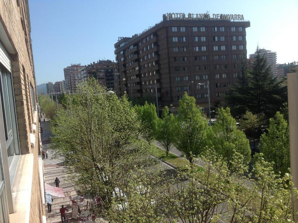 Pension Pasadena Pamplona Luaran gambar